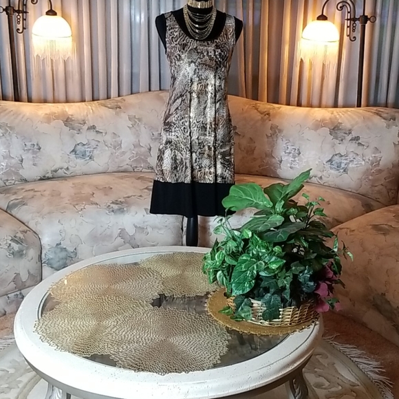 NWOT / Animal Print Sheath Dress by Prelude - Picture 4 of 8